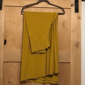 Mustard yellow Lularoe maxi skirt